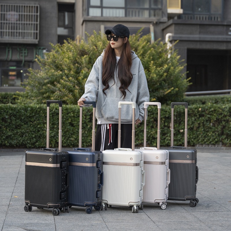 20/22/24/26 Travel Suitcase Tr - огляд і ціна Aluminum Frame Carry On Luggage