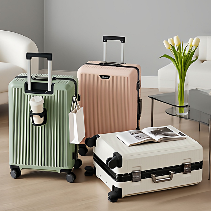 Aluminum Frame Password Suitca - огляд і ціна Aluminum Frame Carry On Luggage